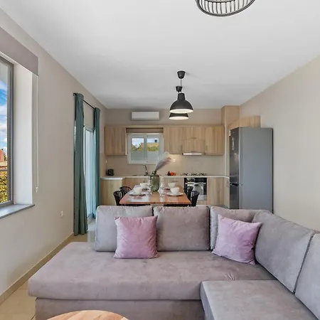 Amazing View Villa-mathaios In -by Apokornas פלאקה