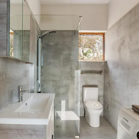וילה Amazing View Villa-mathaios In -by Apokornas *